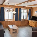 Appartement Casa Curgnun 21 Collenberg - 61m2 Fuer Max. 4 Pers.