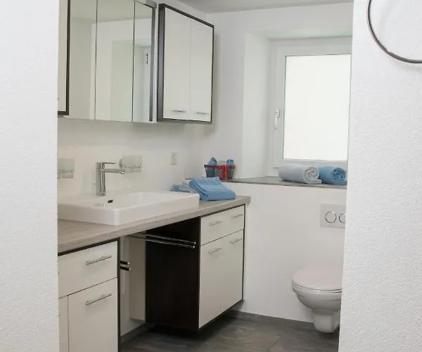 Casa Curgnun 21 Collenberg - 61m2 Für Max. 4 Pers. Morissen